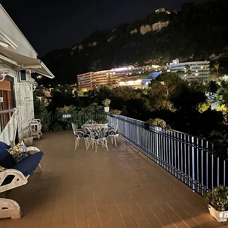 Esther's Casa Διαμέρισμα *